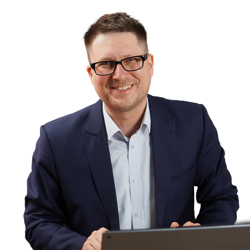 Илья Латышев - автор курса подготовки к экзамену